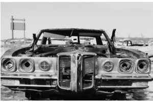The Wreck of The Pontiac Parisienne: Seen Better Days Pontiac Parisienne @ 1200 x 800
