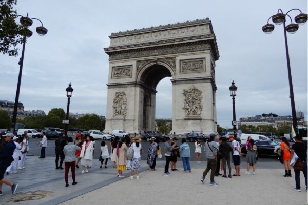 The Arc De Triomphe And Its Legacy Arc de Triomphe @ 1200 x 800