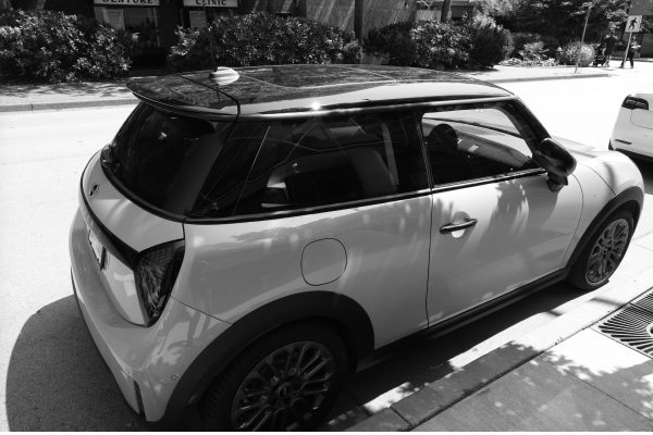 The Monochrome Mini Monochrome Mini